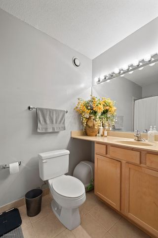 222 N Columbus Drive 1702, Chicago, IL 60601