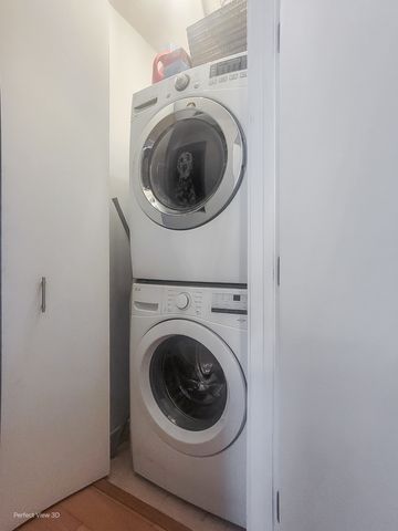 222 N Columbus Drive 1702, Chicago, IL 60601