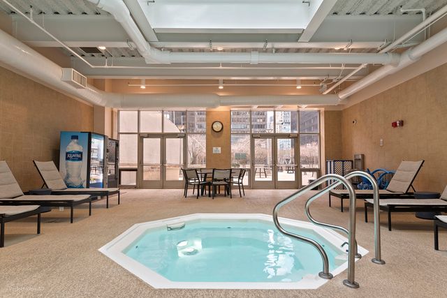 222 N Columbus Drive 1702, Chicago, IL 60601