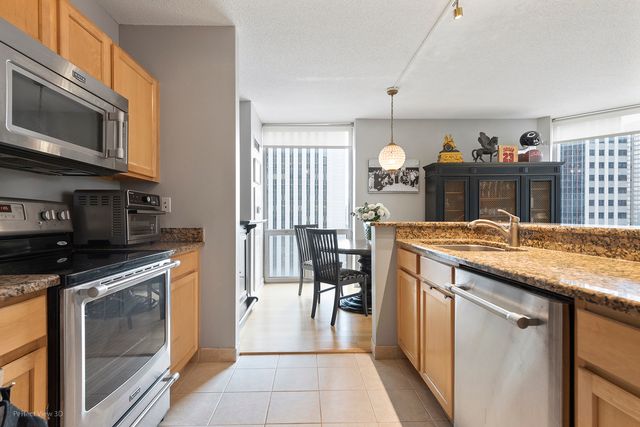 222 N Columbus Drive 1702, Chicago, IL 60601