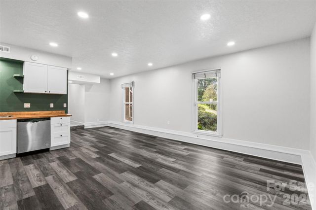 2001 Colony Hill Drive, Charlotte, NC 28214