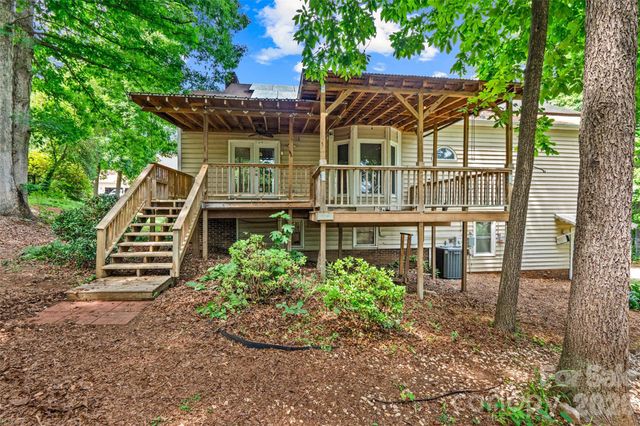 2001 Colony Hill Drive, Charlotte, NC 28214