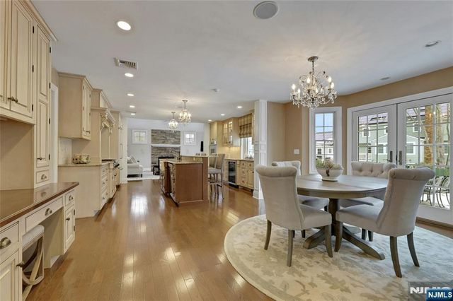 16 Herron, Harrington Park, NJ 07640