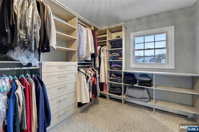 16 Herron, Harrington Park, NJ 07640