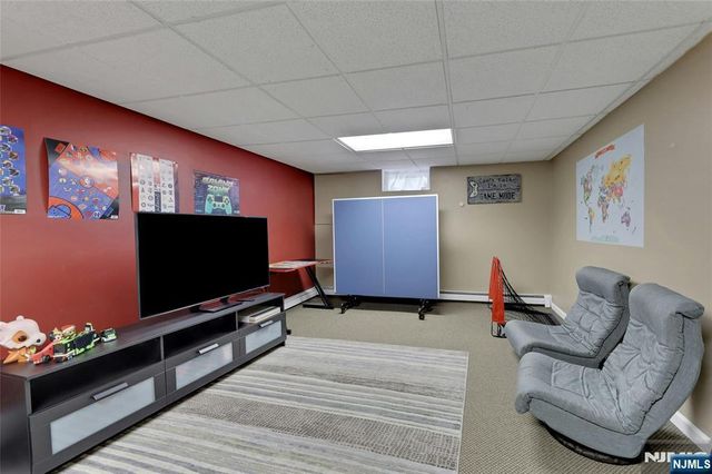 16 Herron, Harrington Park, NJ 07640