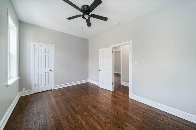 5426 W Jackson Boulevard 2, Chicago, IL 60644