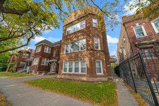 5426 W Jackson Boulevard 2, Chicago, IL 60644