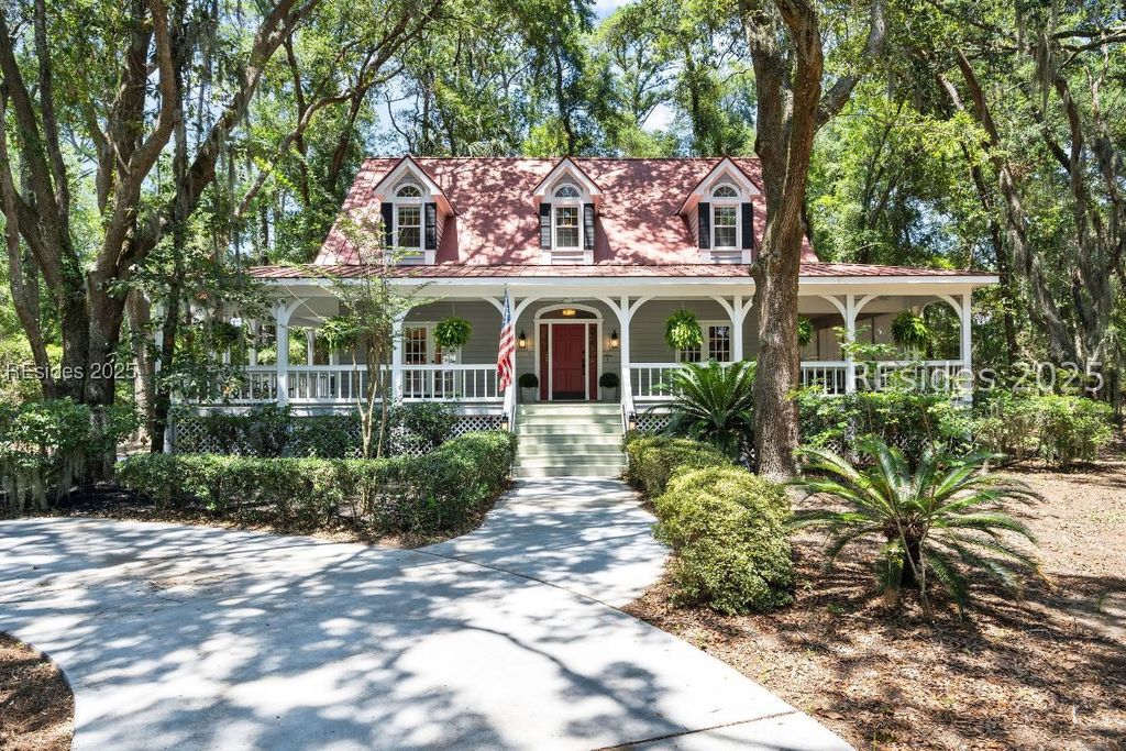 15 Millwright Dr, Hilton Head Island, SC 29926