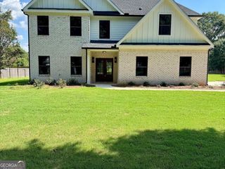 405 Norman Court, Hampton, GA 30228