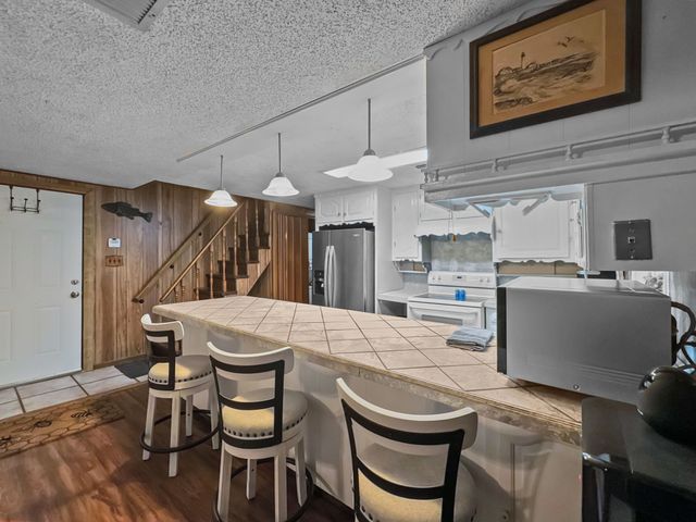 241 Robin Hood Road, Gordonville, TX 76245