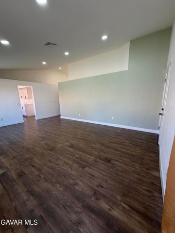 38028 Jeri Lane, Palmdale, CA 93550