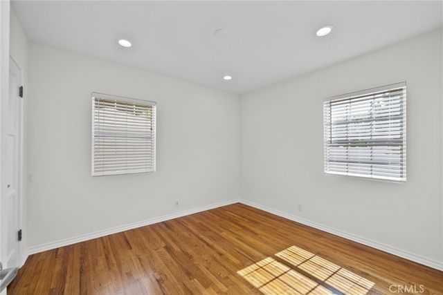 8440 Oakdale Avenue, Winnetka, CA 91306