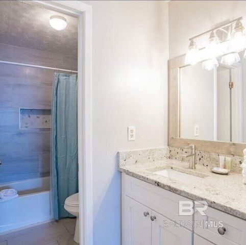 317 E Beach Boulevard 202C, Gulf Shores, AL 36542