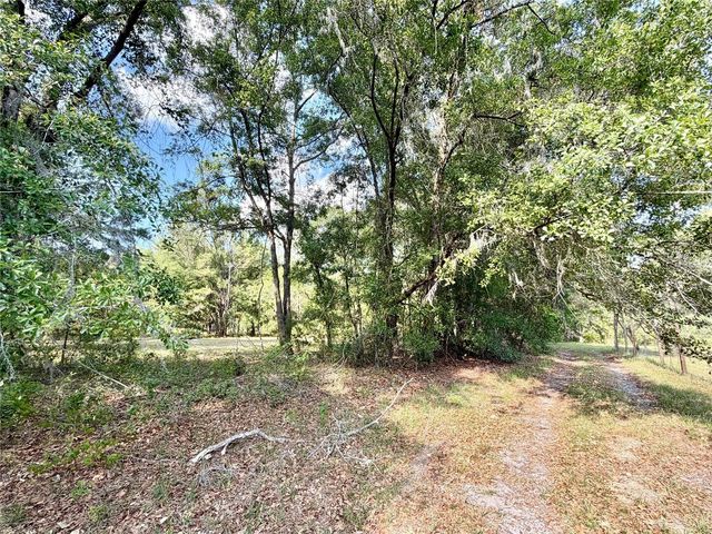 7622 NE 96TH AVENUE, Gainesville, FL 32609