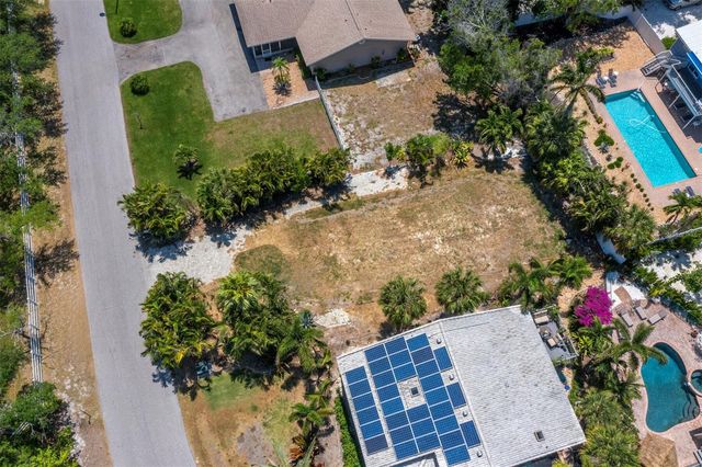 450 FIREHOUSE COURT, Longboat Key, FL 34228