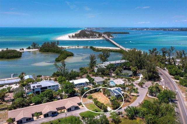 450 FIREHOUSE COURT, Longboat Key, FL 34228