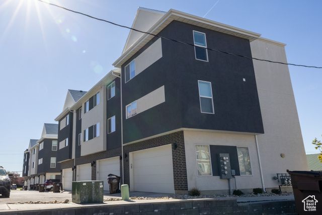 158 S BUSHNELL WAY, Clearfield, UT 84015