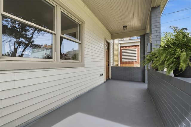 164 W Larkspur St, Munhall, PA 15120