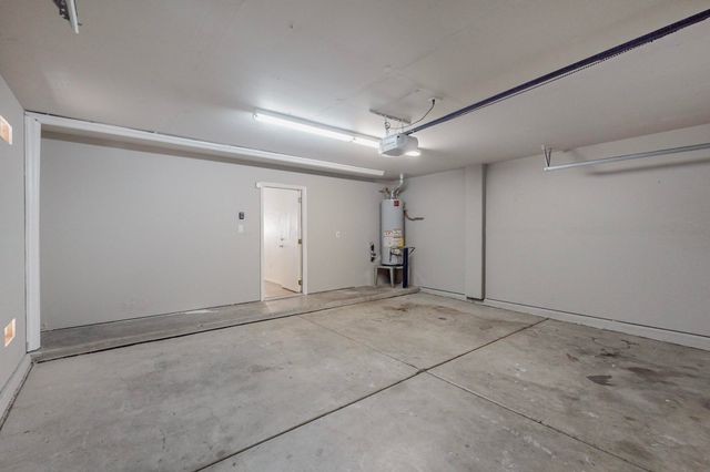 1112 Telstar Loop NW, Albuquerque, NM 87121