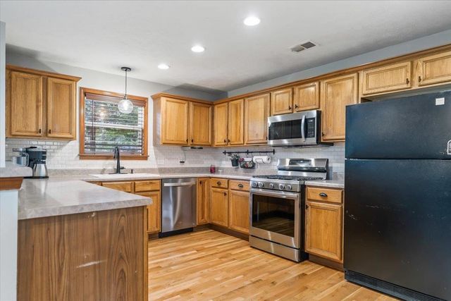 11835 HWY 194 HWY, Oakland, TN 38060