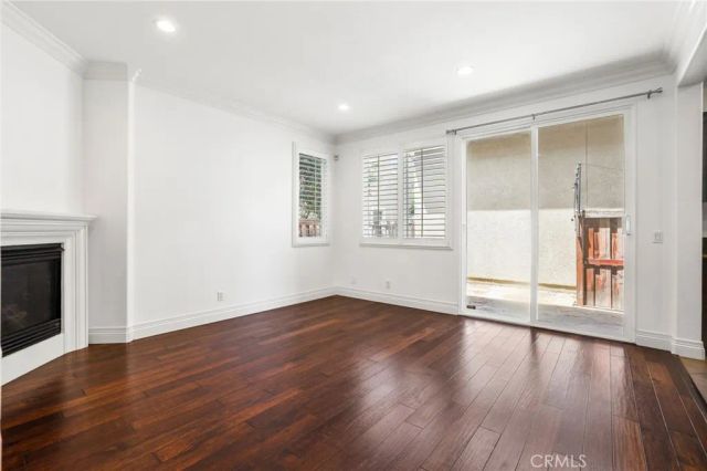 279 W Sparkleberry, Orange, CA 92865