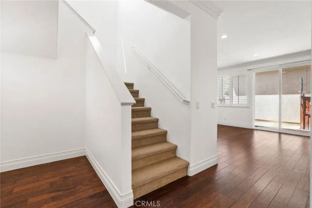 279 W Sparkleberry, Orange, CA 92865