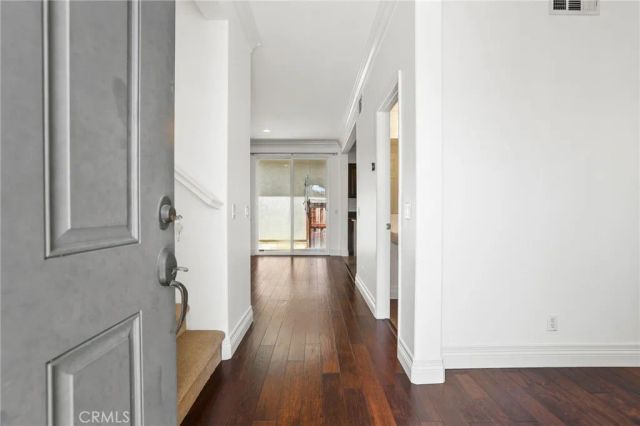 279 W Sparkleberry, Orange, CA 92865