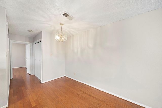 7402 Alabonson Road 506, Houston, TX 77088