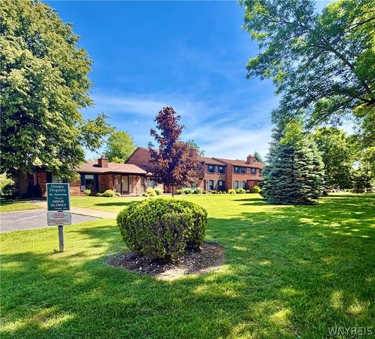 113 Cimarand Drive, Amherst, NY 14221