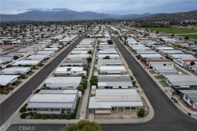 1670 Santa Susana, Hemet, CA 92543