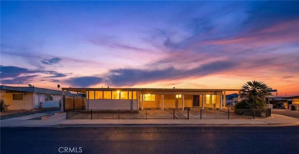 1670 Santa Susana, Hemet, CA 92543