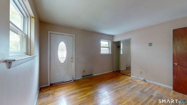 45 Elaine Drive, Ansonia, CT 06401