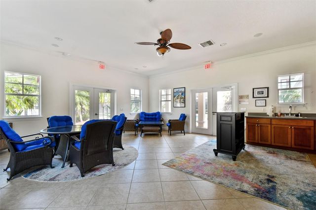 268 VALENCIA CIRCLE, St Petersburg, FL 33716