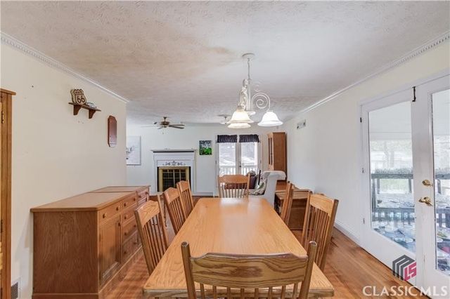 692 W Union Grove Circle, Auburn, GA 30011