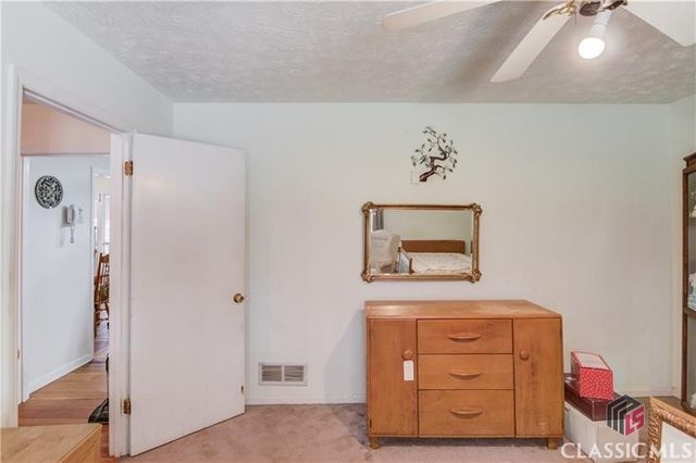 692 W Union Grove Circle, Auburn, GA 30011