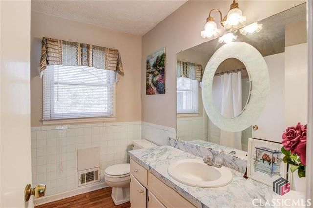 692 W Union Grove Circle, Auburn, GA 30011