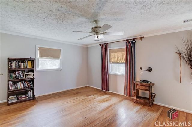 692 W Union Grove Circle, Auburn, GA 30011