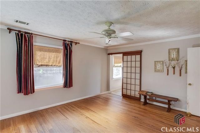 692 W Union Grove Circle, Auburn, GA 30011