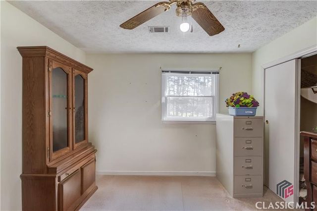 692 W Union Grove Circle, Auburn, GA 30011