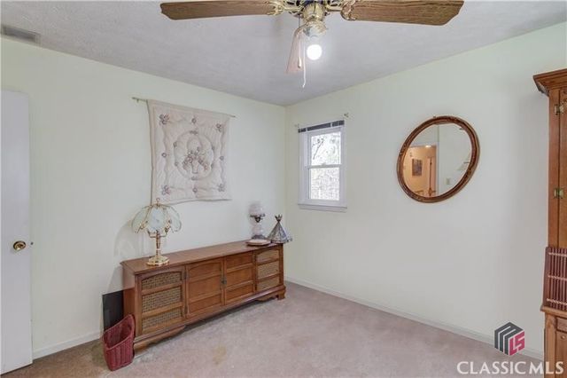 692 W Union Grove Circle, Auburn, GA 30011