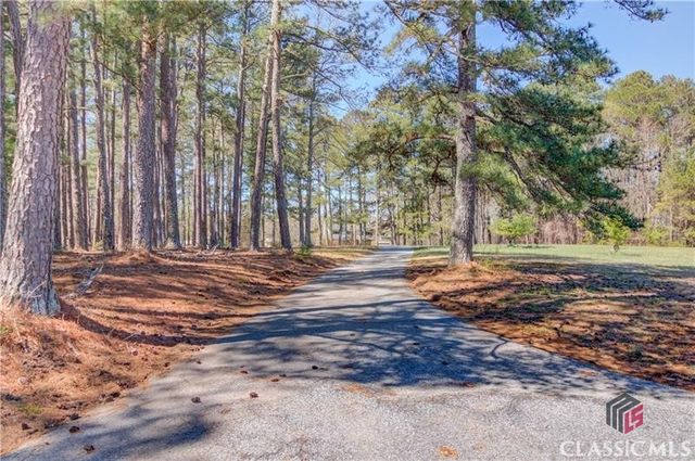 692 W Union Grove Circle, Auburn, GA 30011