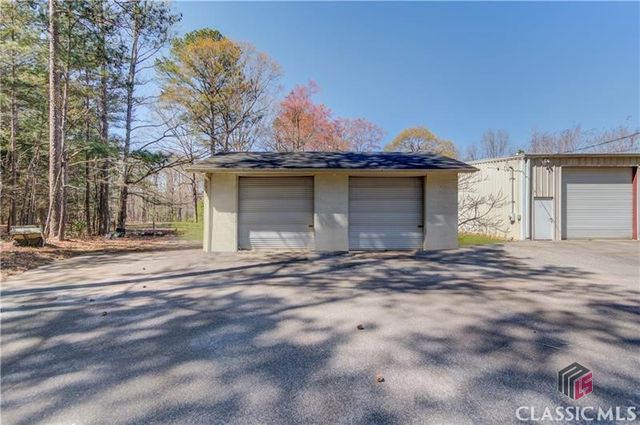 692 W Union Grove Circle, Auburn, GA 30011