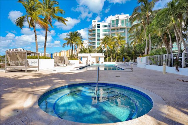 3029 NE 188th St 319, Aventura, FL 33180