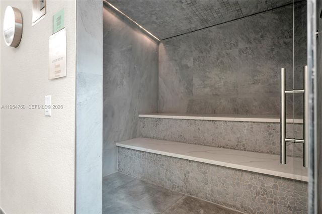 3029 NE 188th St 319, Aventura, FL 33180