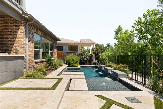 536 Shoreline Street, Plano, TX 75075