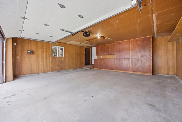 171 N Woodcrest Drive N, Fargo, ND 58102