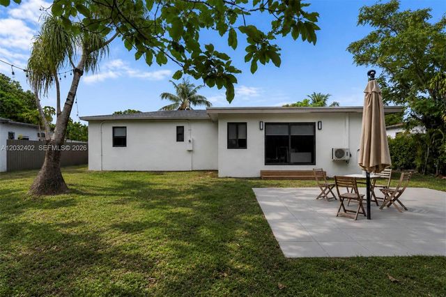 151 NW 146th St 151, Miami, FL 33168