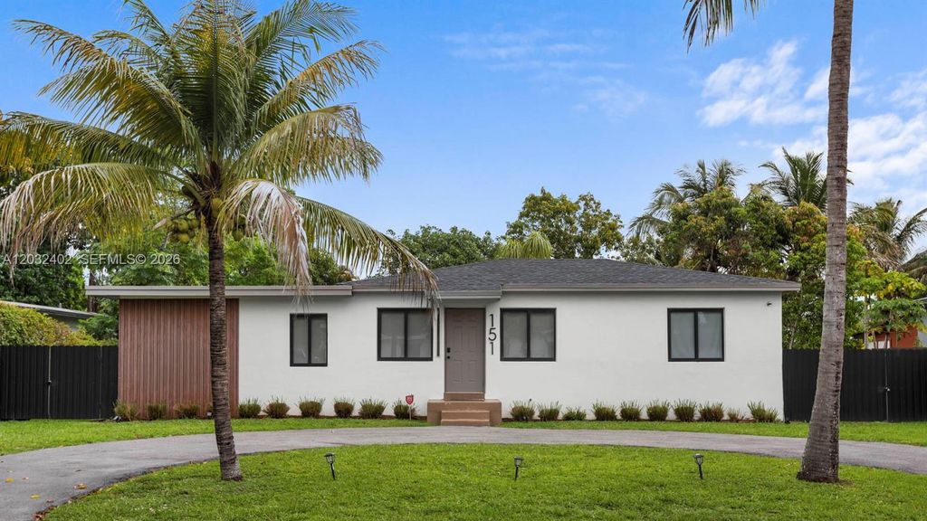 151 NW 146th St 151, Miami, FL 33168