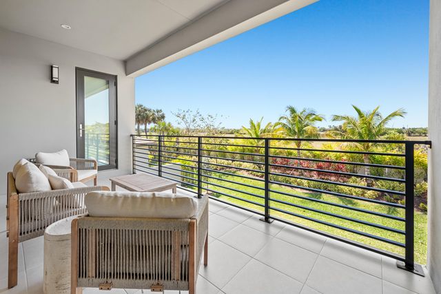 20135 Casa De Campo Lane, Boca Raton, FL 33434