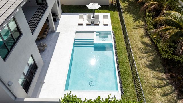 20135 Casa De Campo Lane, Boca Raton, FL 33434